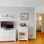 Appartementhaus Binzer Sterne 01 * Binz